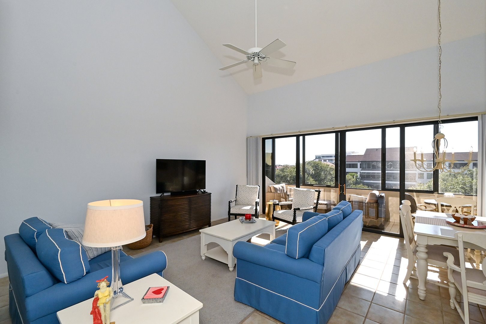 4-405 in Sarasota, FL